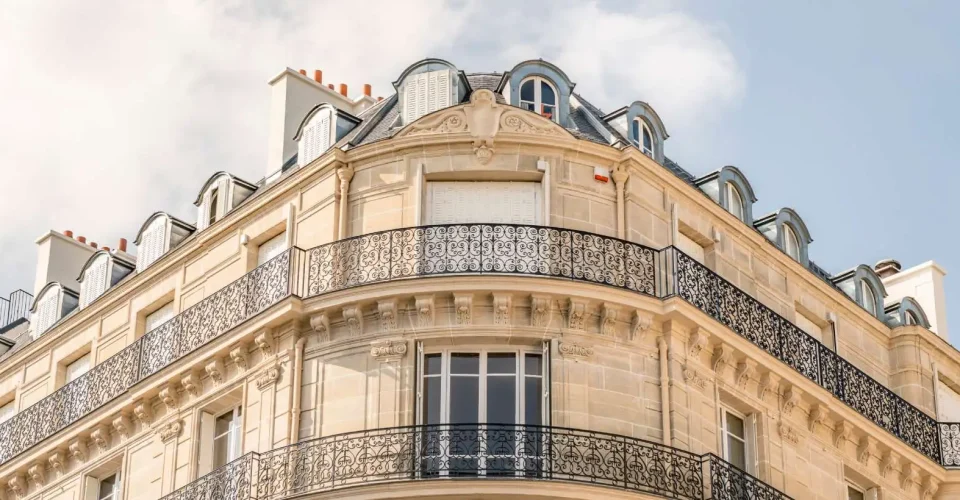 Diag24-hero1-immeuble haussmanien